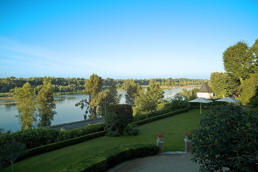 Hotel Les Hautes Roches Rochecorbon Exterior photo